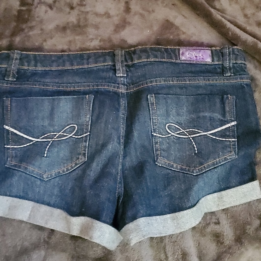 💜 Jean's shorts cuffed